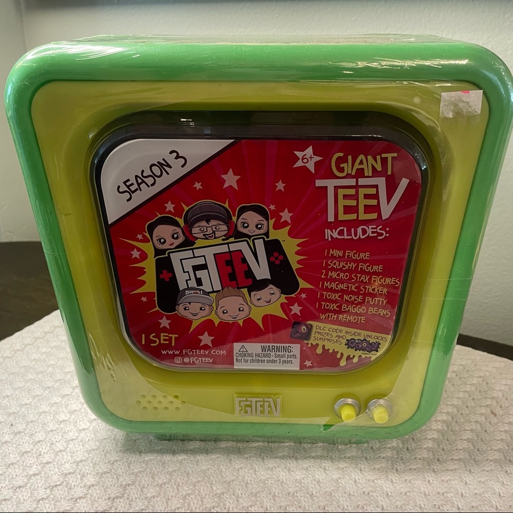 Giant Teev Season 3 Mystery Unboxing Experience NEW SEALED